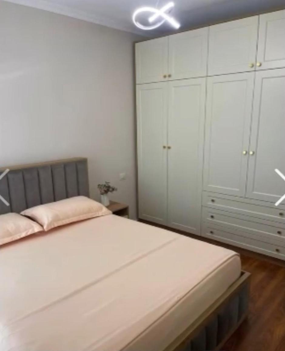Apartament Holiday Apartment *